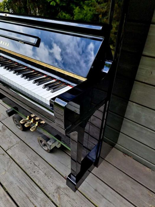 Pianino YAMAHA U3 131cm 1978r CZARNY POŁYSK