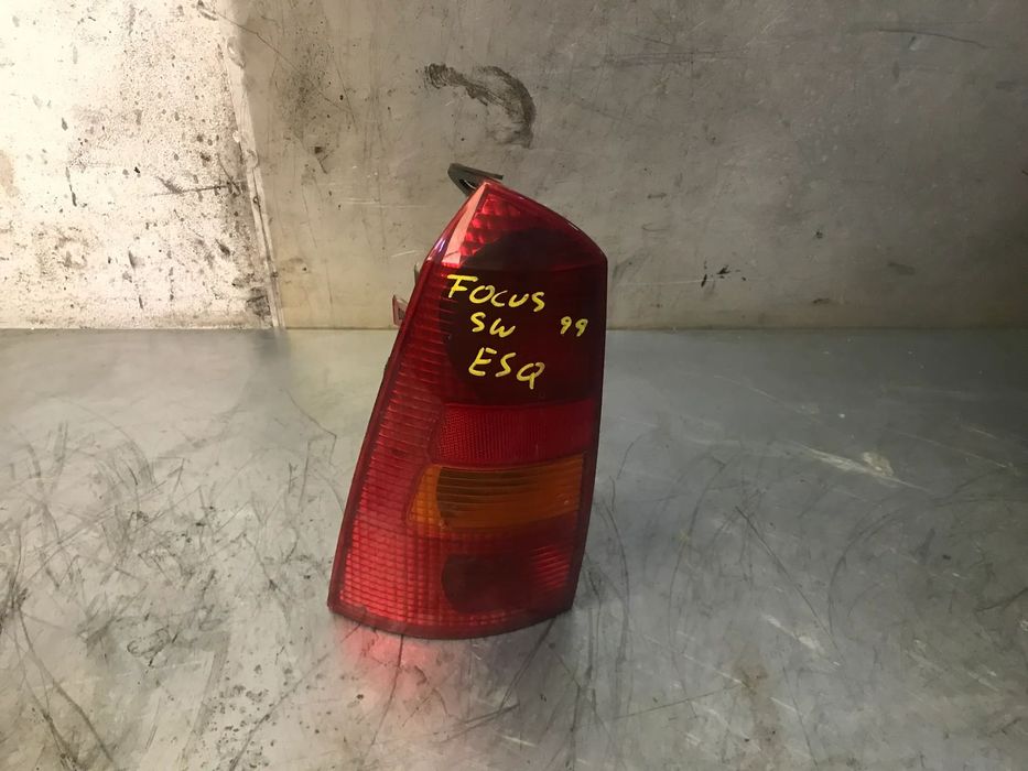 FAROLIM FORD FOCUS SW TURNIER MK1 98-03 - DIREITO