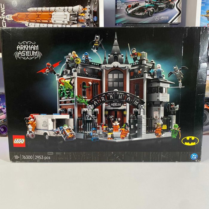 LEGO Arkham Asylum Лікарня Аркхема DC Бетмен 76300 новий оригінал