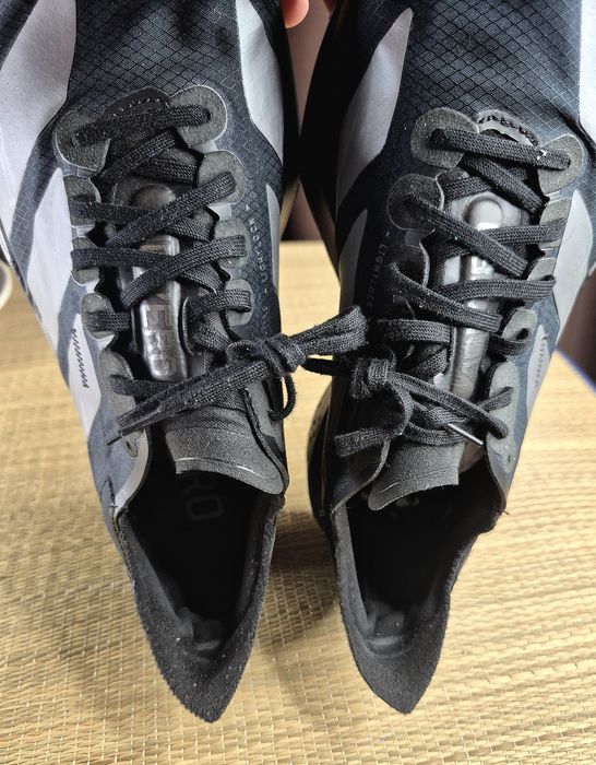 Оригінал 100% Кроссівки Аdidas Adizero Adios Pro 4 M Core Black(Легке Б/У)41⅓-26см
Core Black/