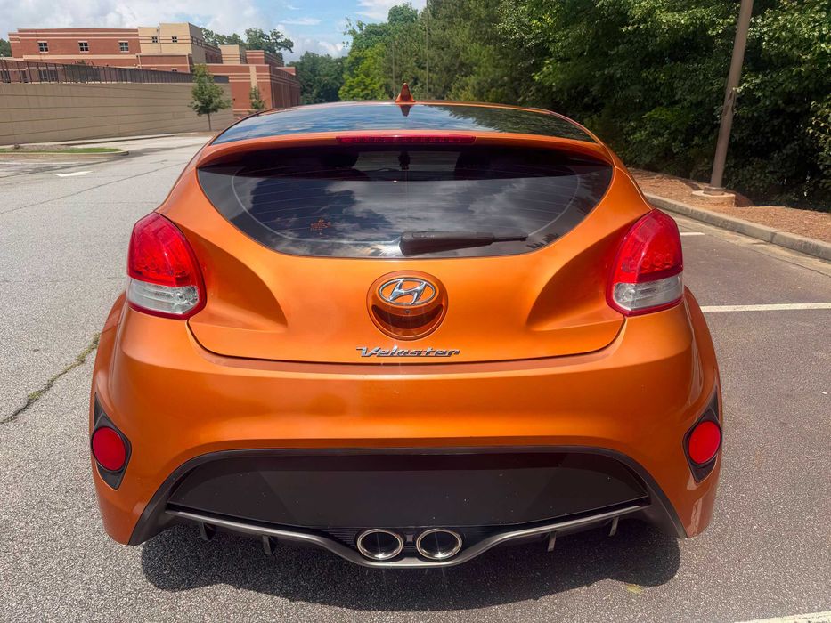 Hyundai Veloster Turbo      2015