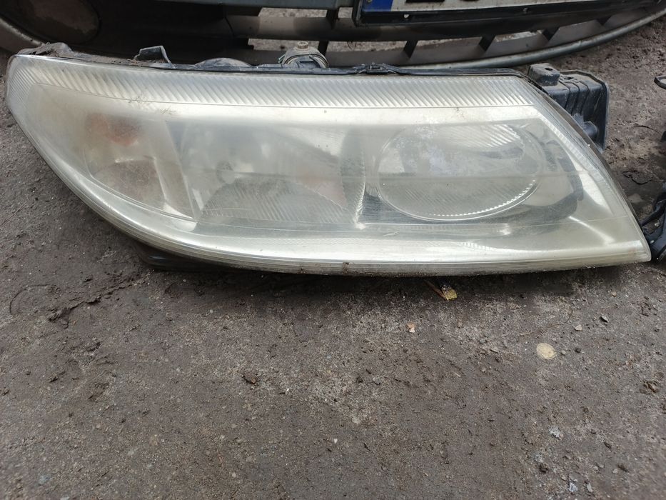 Фара в зборі Renault Laguna 2