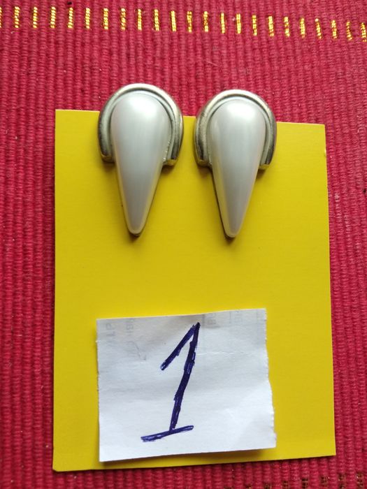 Клипсы. Серьги. Бижутерия