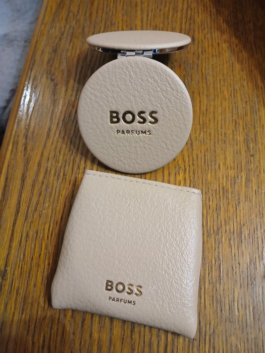Lusterko Hugo Boss