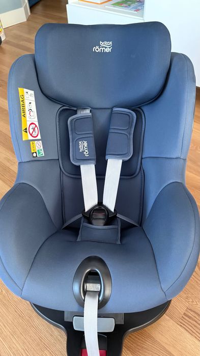 Fotelik Britax Romer Dualfix M z bazą