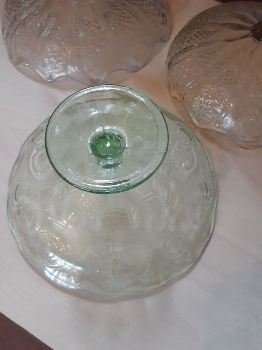 Вази (кльош) для тістечок , випічки , тощо..