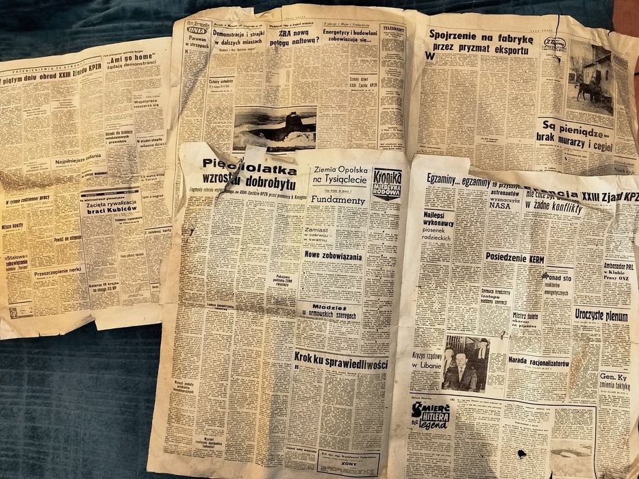 Gazety z PRL z 1966 roku