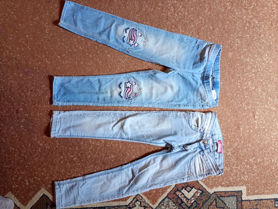 Джинси 2 пари для дівчинки 5-7 років