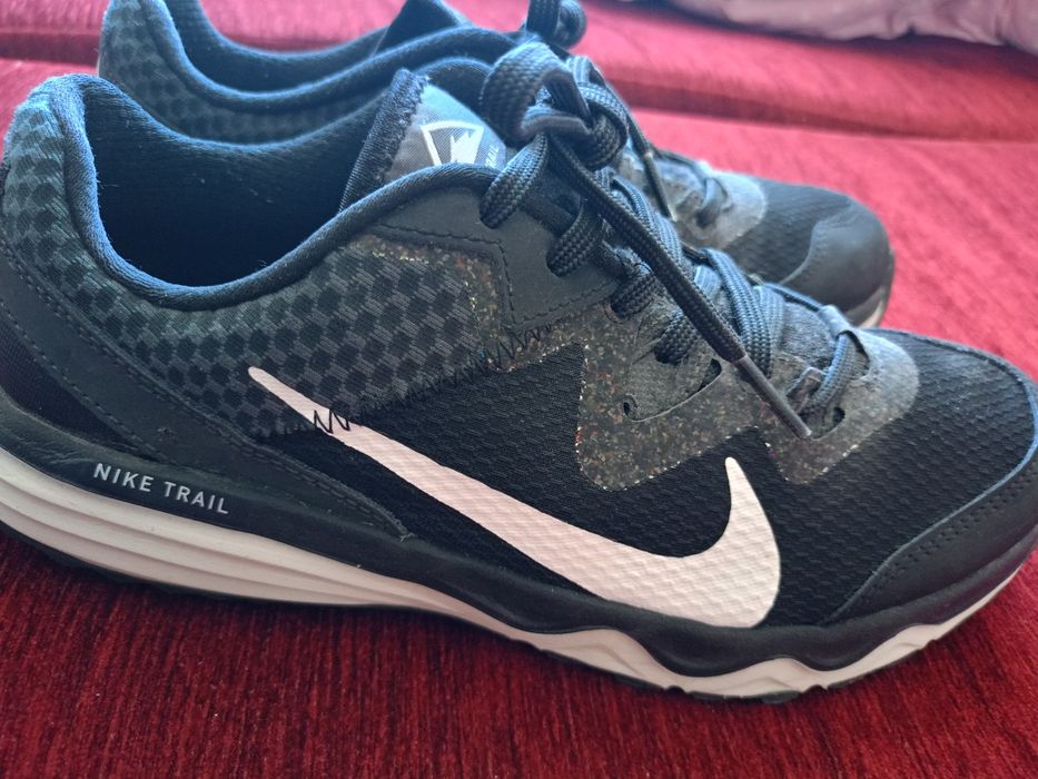 Жіночі кросівки Nike