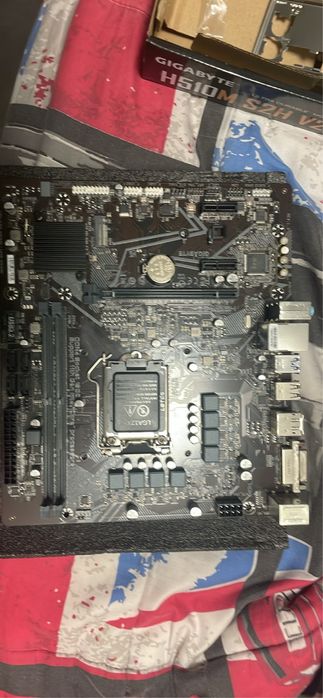 placa-mãe  gigabyte