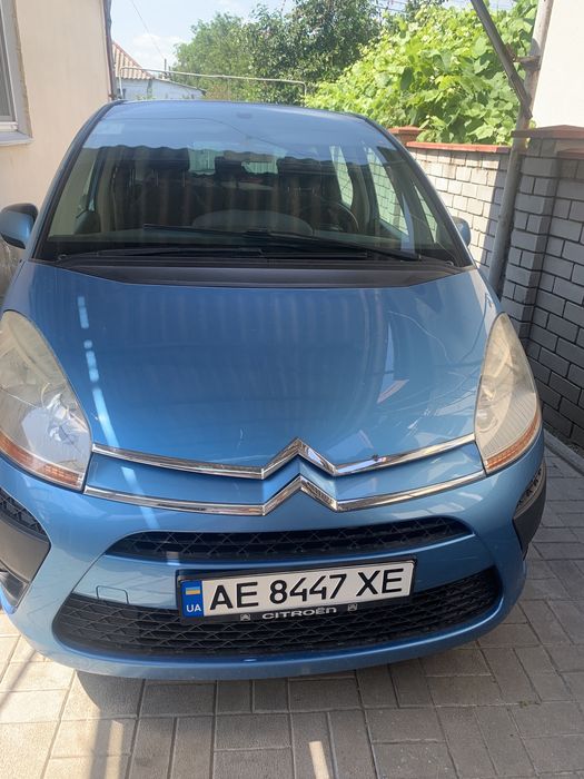 Ситроен с4 Пикассо отличное состояние или обмен на бус пассажир