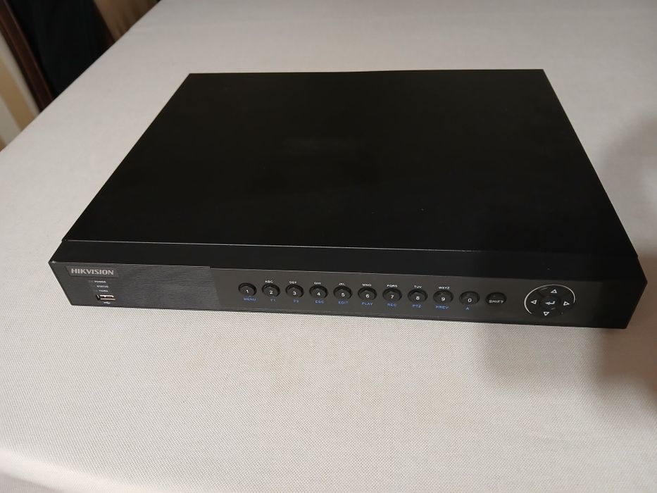 Hikvision rejestrator DS-7216HUHI-F2/N+6TB