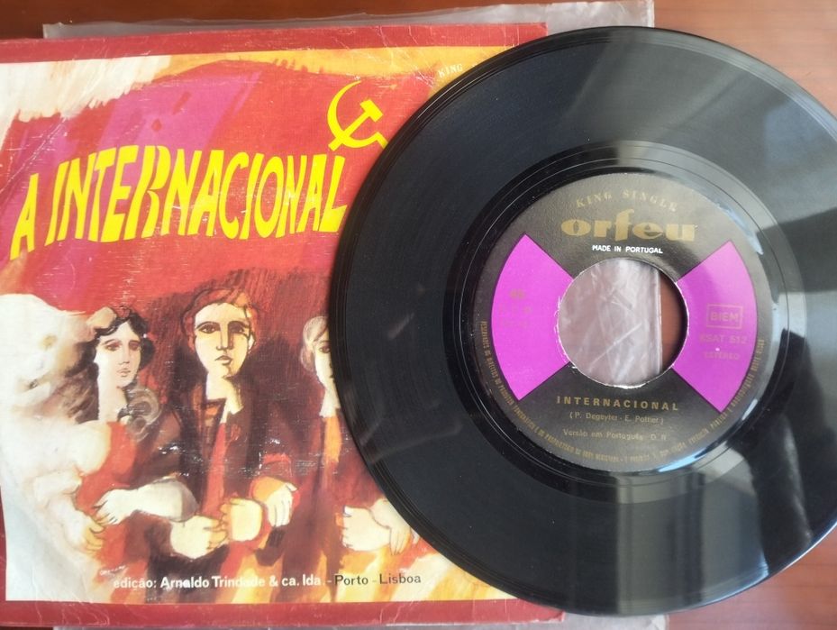 Disco de vinil single Avante Camarada/A Internacional Comunista