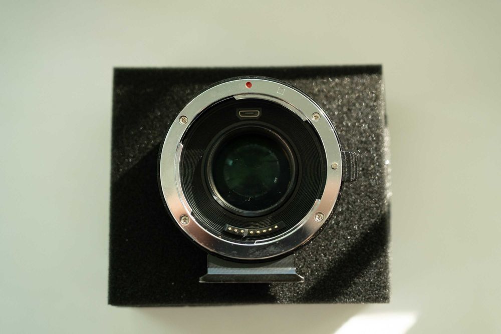 Адаптер спідбустер Commlite 0.71x Canon EF - Micro 4/3