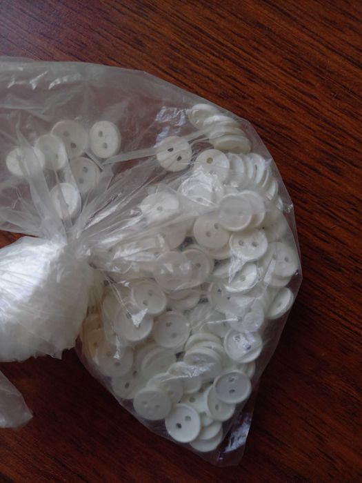 Zatrzaski plastikowe (napy)