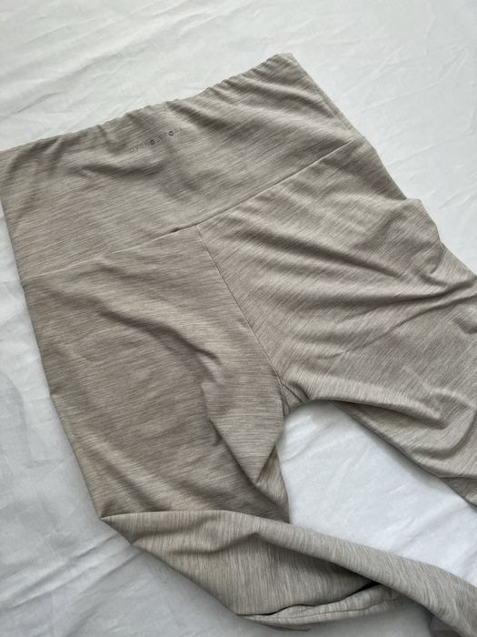 Лосины легенсы бежевые молочные