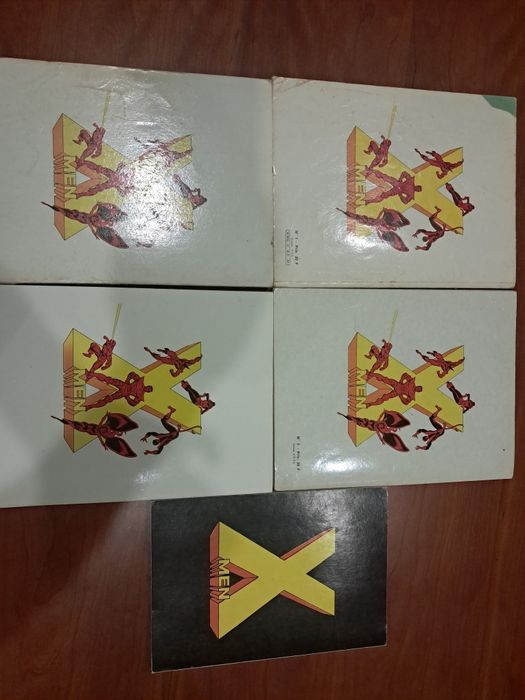 Lote de X-men em frances.