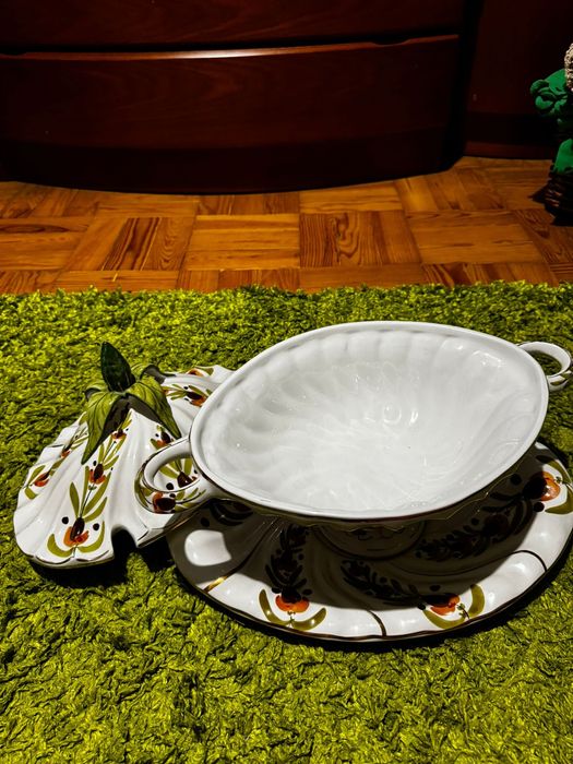 Terrina pintada à mão AOL