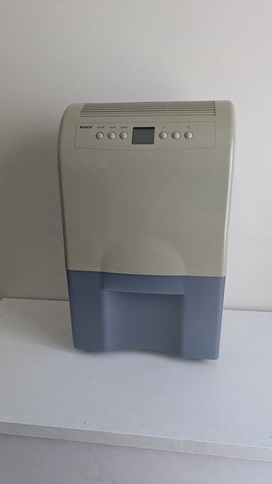 Desumidificador/purificador de ar Bosch PAD 12001/01