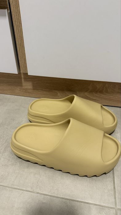 Тапочки,шлёпки adidas Yeezy