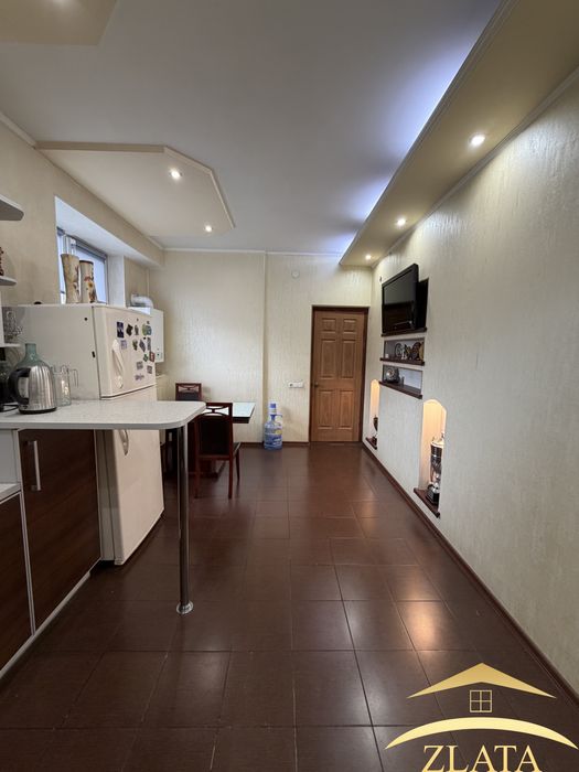 Продаж будинку на Зеленому