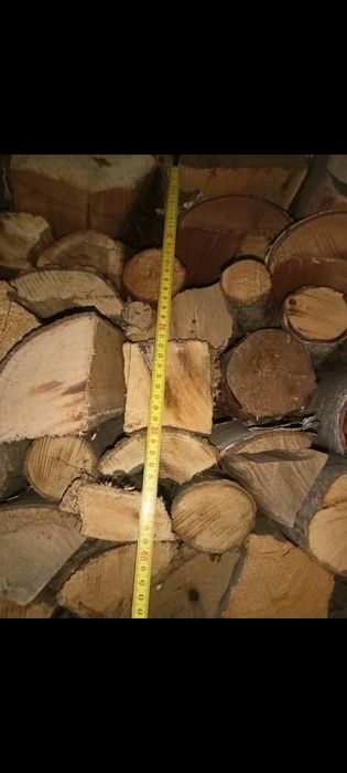 Drewno opałowe suche