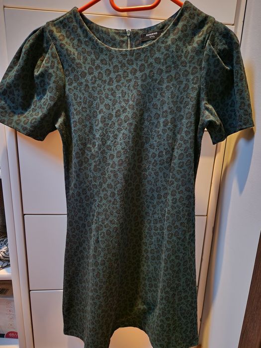 Sukienka Reserved S 36