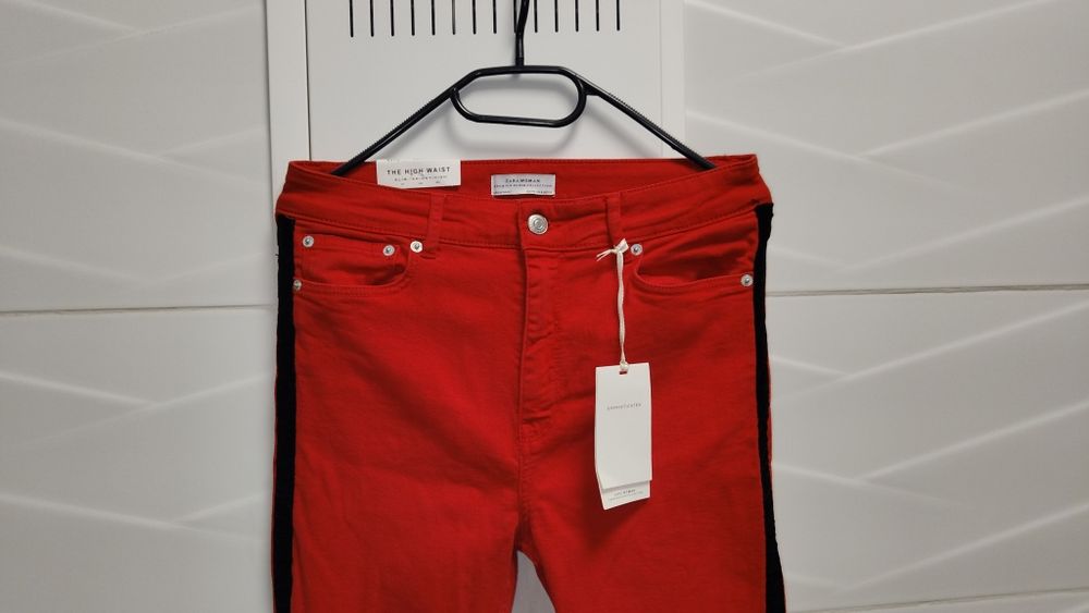 Spodnie Zara r. 8 / S NOWE czerwone lampas