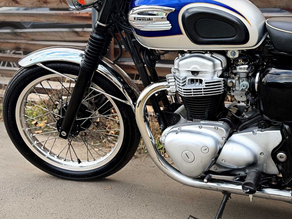 Kawasaki W650 2000 року, 1,3 тис. км пробігу