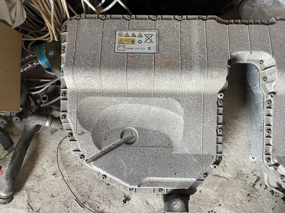 G30 гибрид батарея 530e hybrid