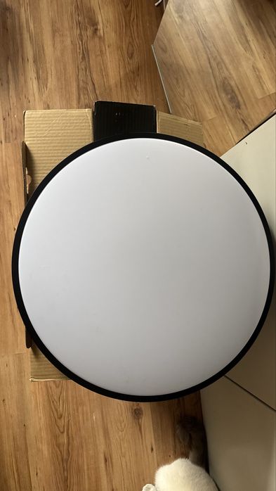 Brilliant plafon z pilotem