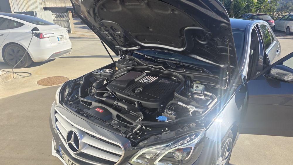 Mercedes E250 AMG nacional 170M km só um dono nunca teve acidentes  livro de revisões  completo — photo 2