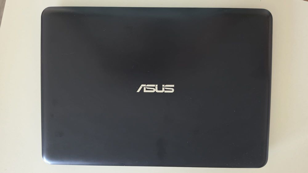 ASUS VivoBook E402WA