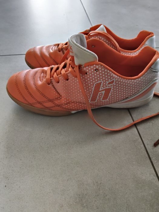Sprzedam buty sportowe
