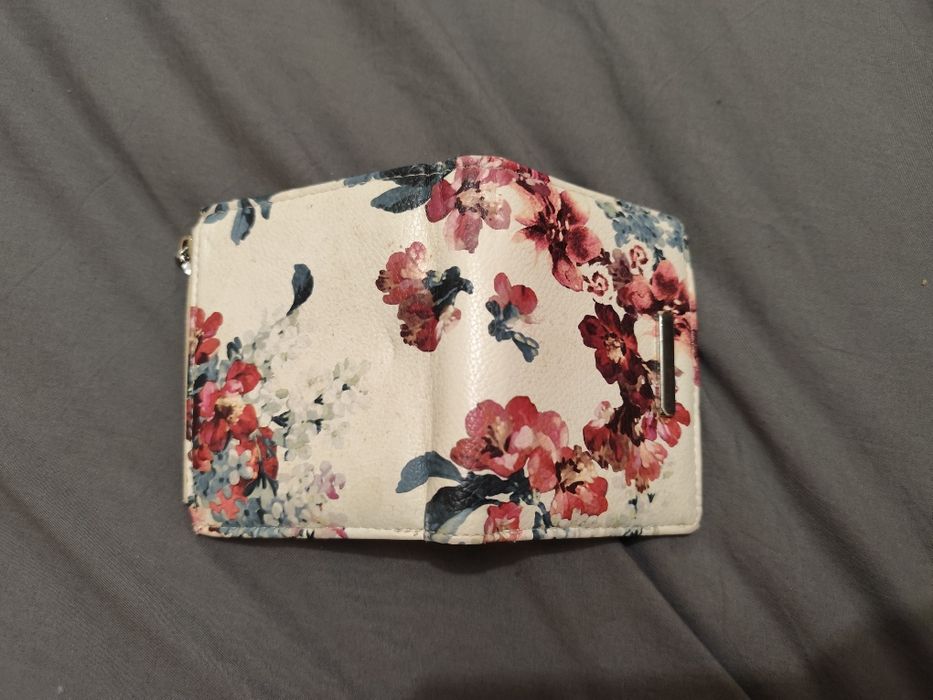 Porta moedas florido