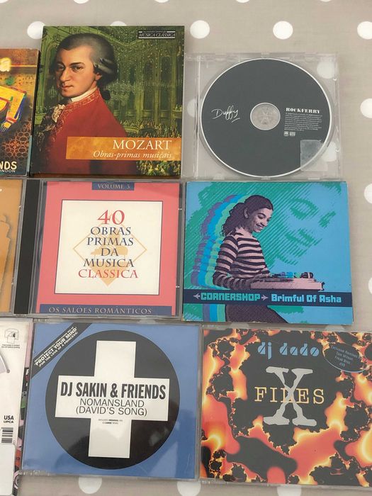 29 CDs (aceito propostas individuais)