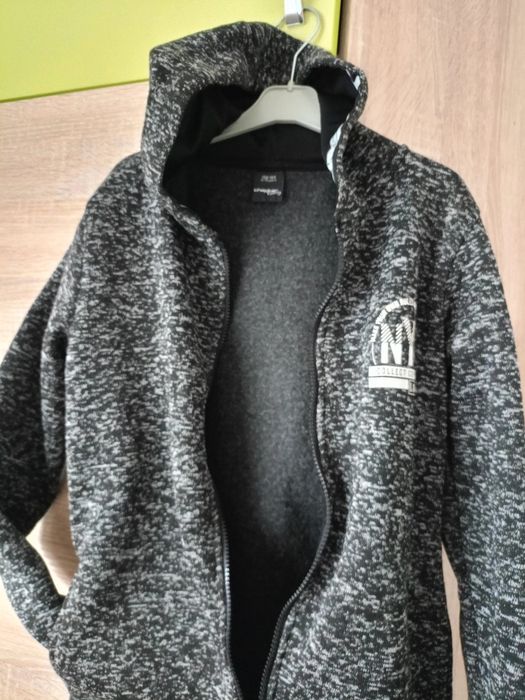 Bluza chłopięca z kapturem 164