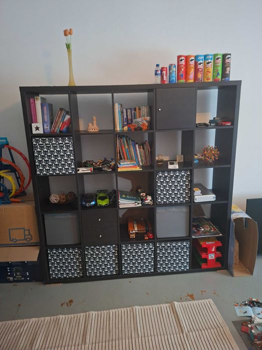 Regał Kallax IKEA 182 x 182