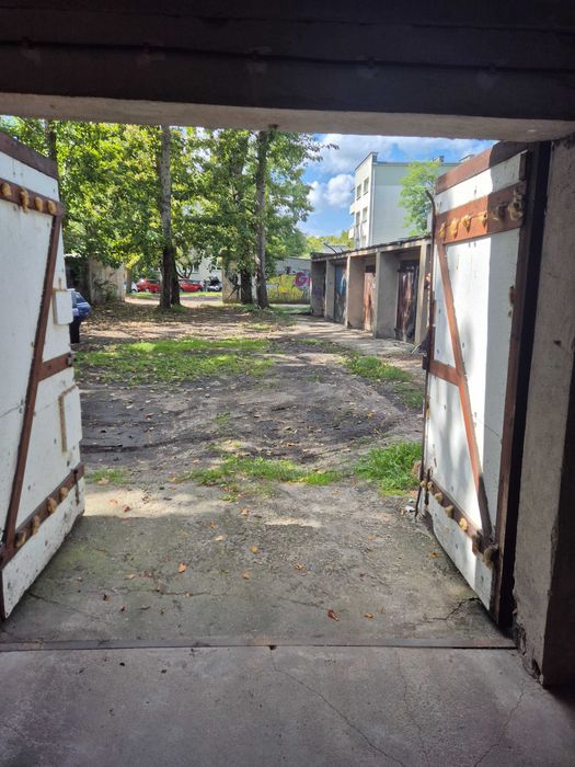 Garaż skrytka magazyn parking na wynajem - Widok 4