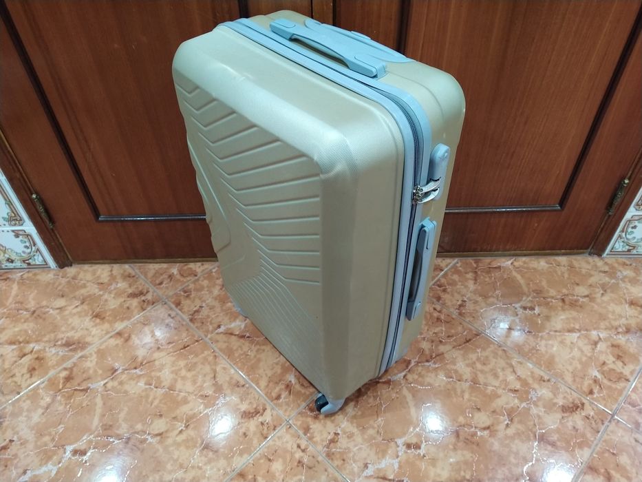 Mala malas de porão até 23 kg viagem casa quarto apartamento vivenda