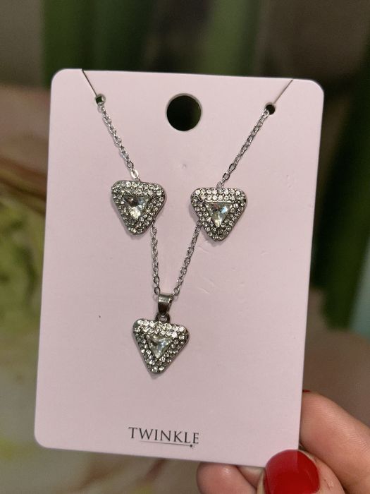 Сережки и кулон новые