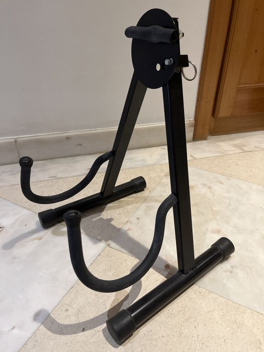 Suporte para guitarra ou viola