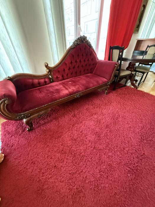 Виставка , власник