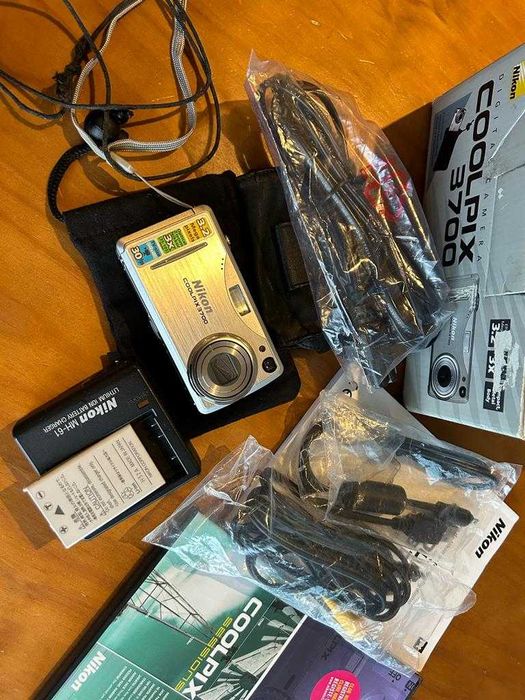 CASIO EXLIM DIGITAL CAMERA64586502989699121