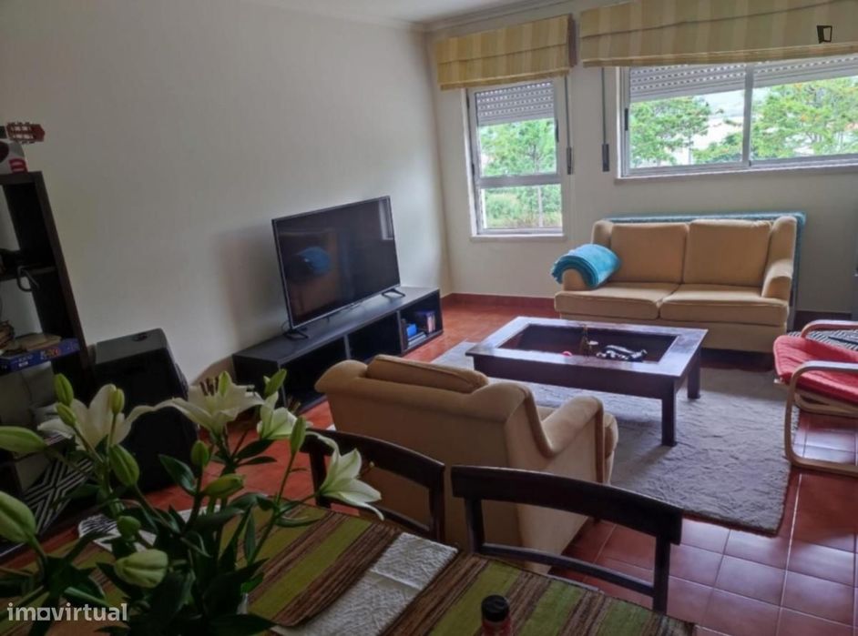 Quarto - localizado em Cascais Lisbon