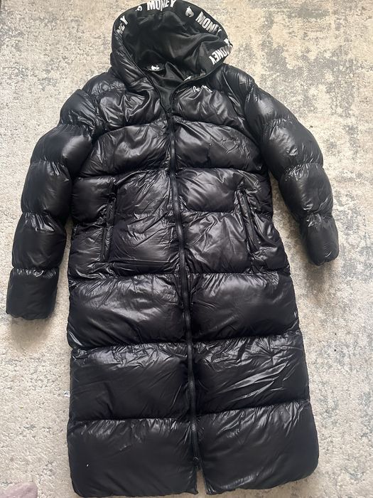 Пуховик жіночий