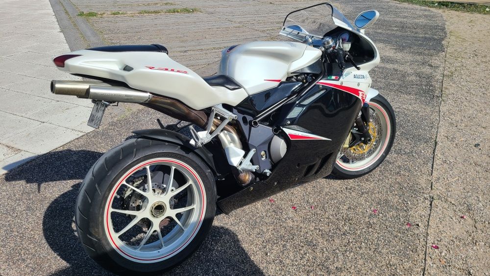 MV AGUSTA F41000 R312