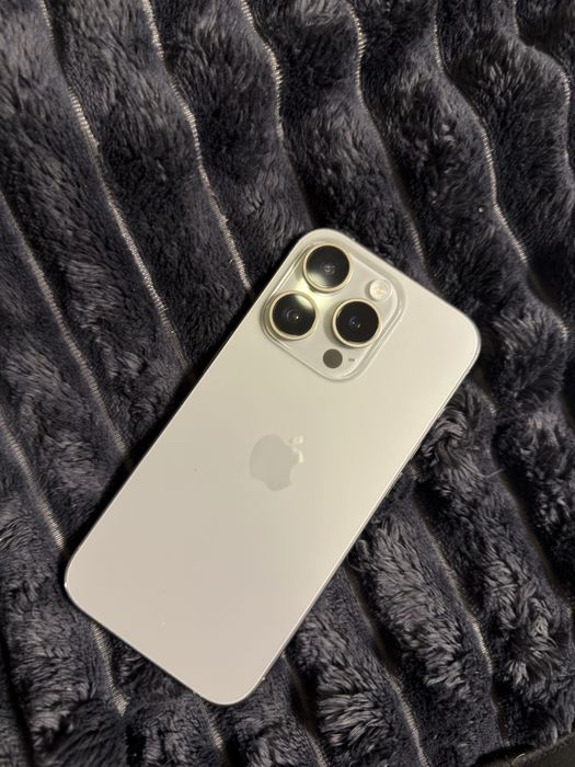Iphone 15 pro, 256g natural titanium