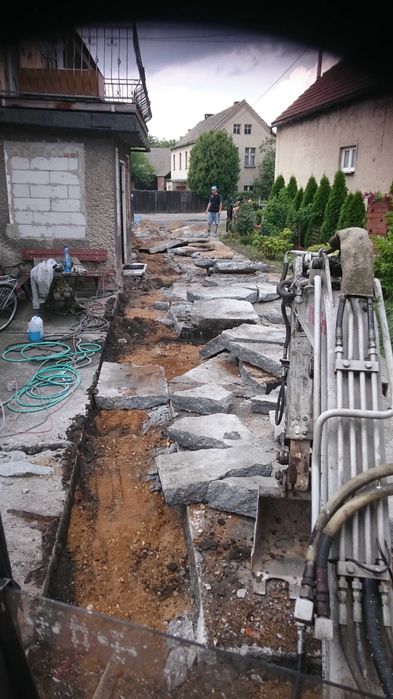 Minikoparka Opole – wykopy, przyłącza wod-kan, fundamenty