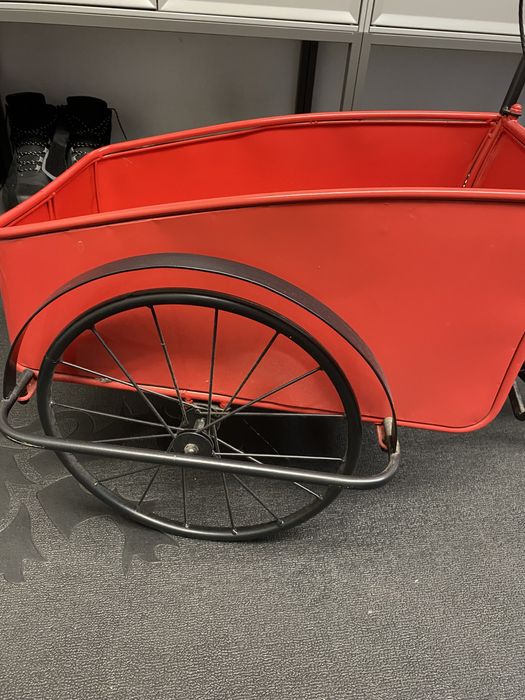 Carrinho Bar Triciclo em Ferro (110x55x65) - Área